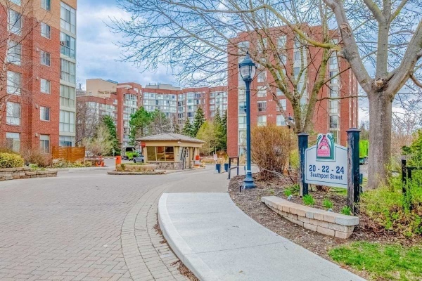 24 Southport St, Toronto