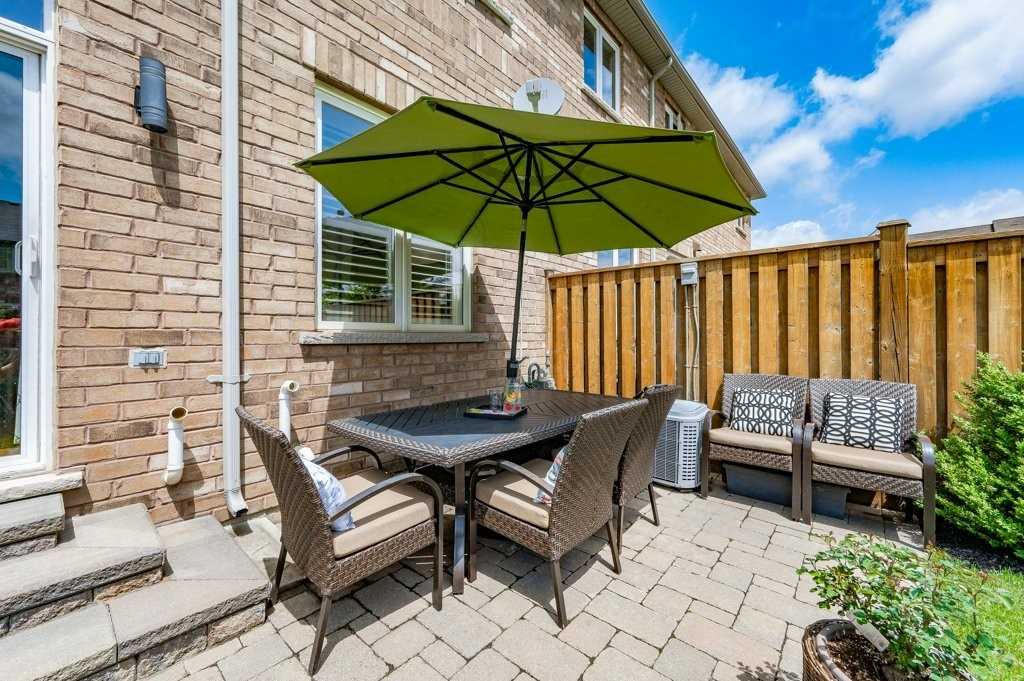 651 Farmstead Dr, #39