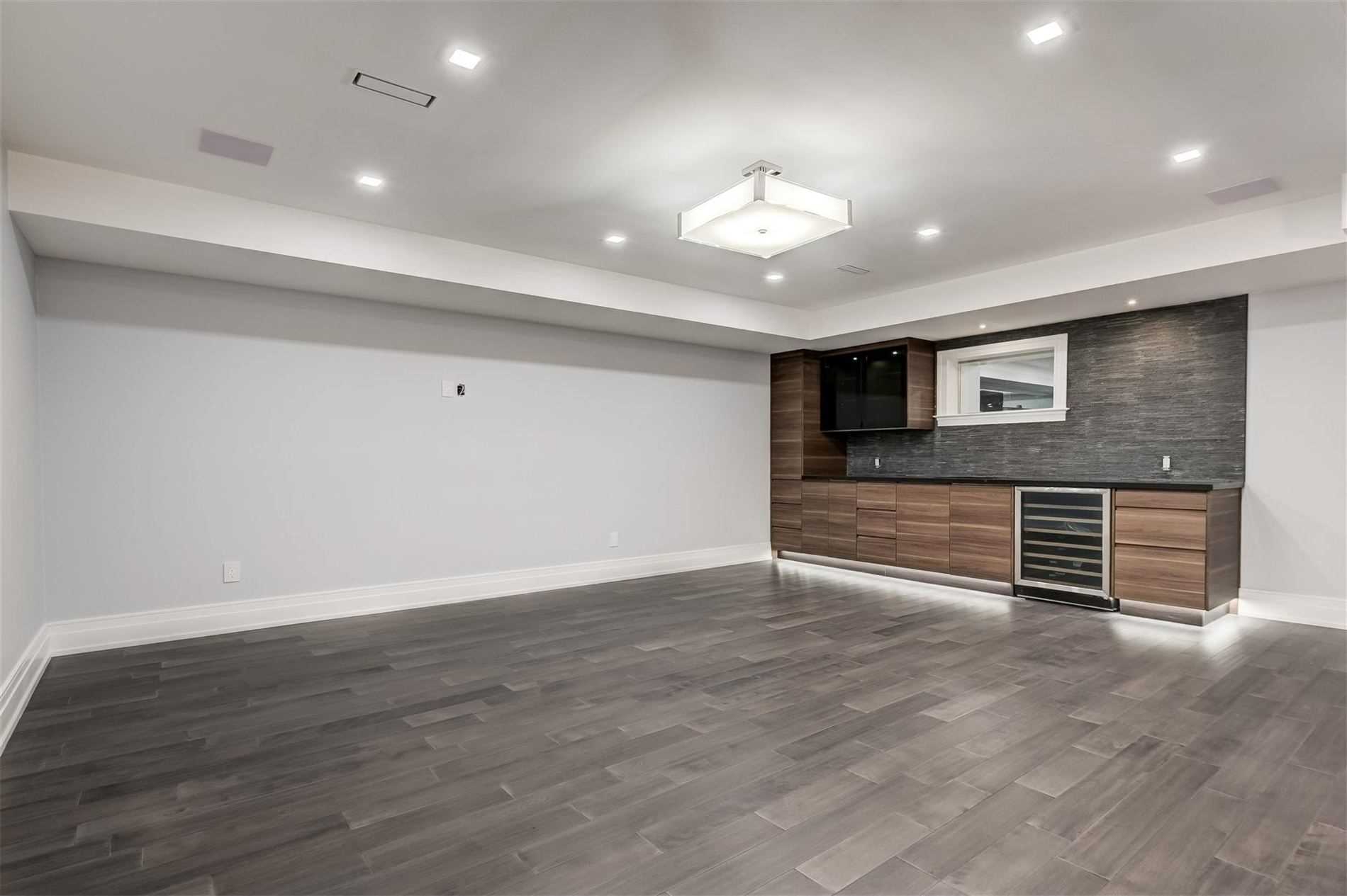 Listing W5630878 - Large Photo # 32