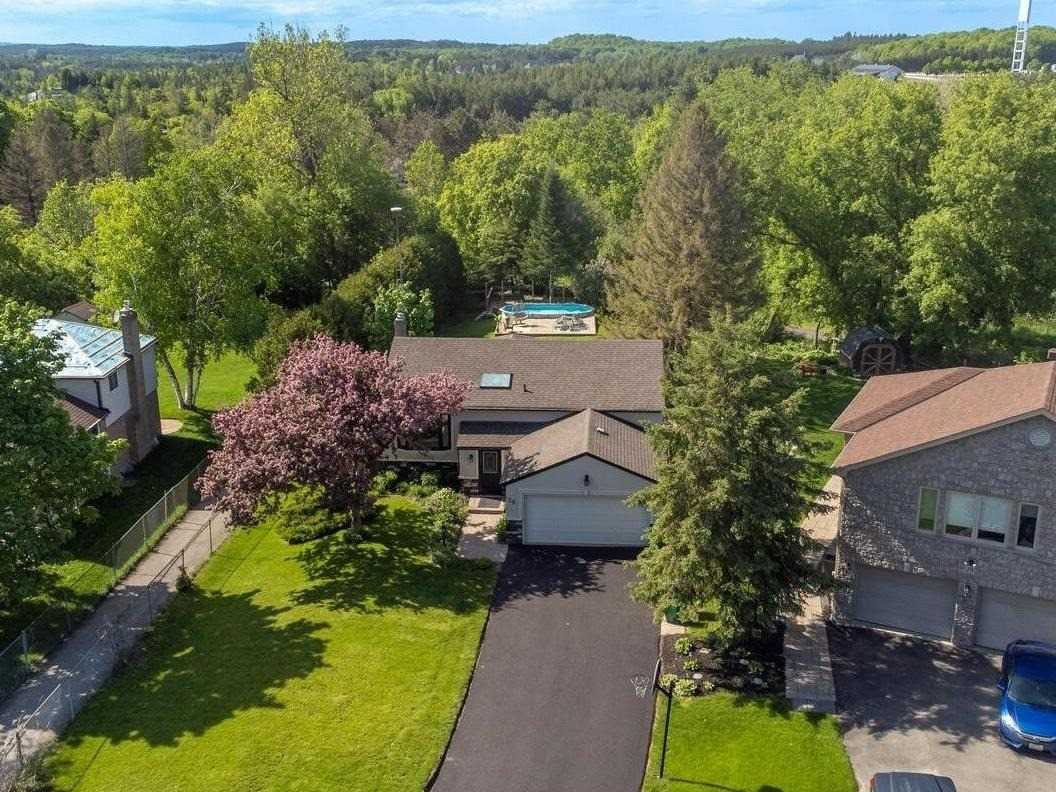 26 Munro St