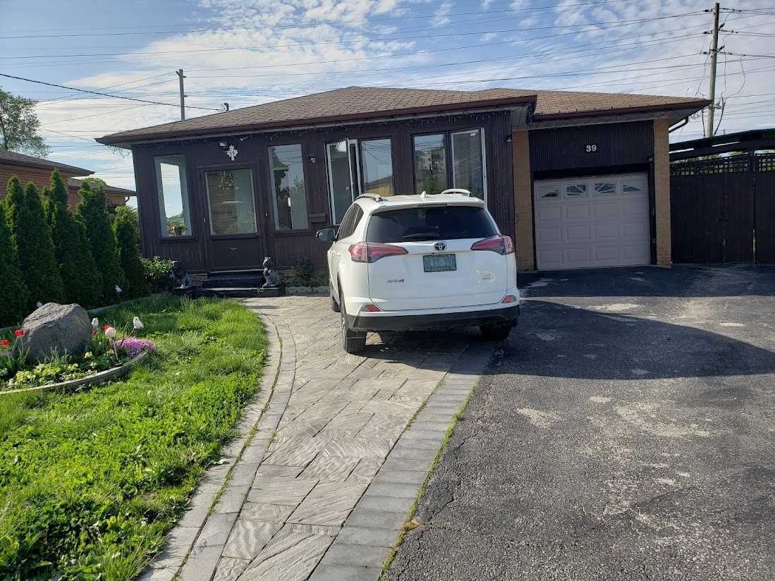 39 Wilmont Dr