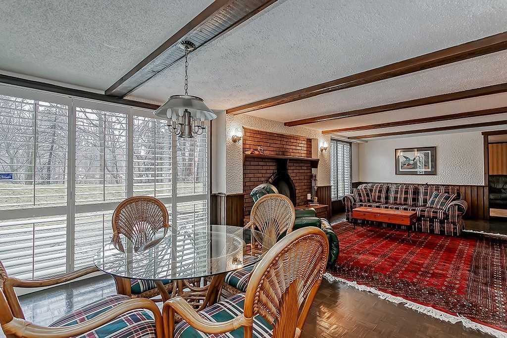 1697 Missenden Cres