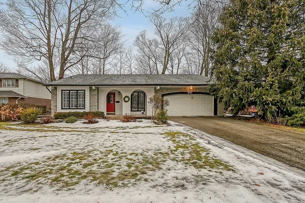 1697 Missenden Cres