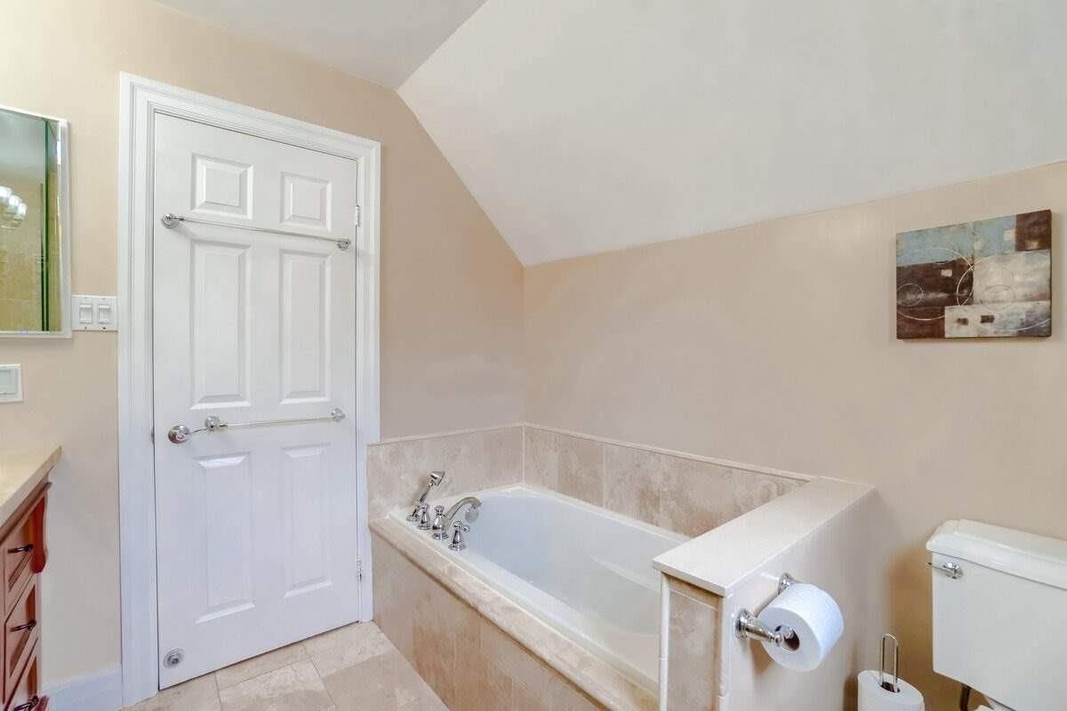 2080 Chippewa Tr