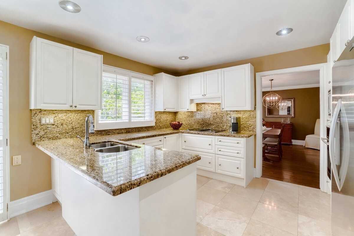 2080 Chippewa Tr
