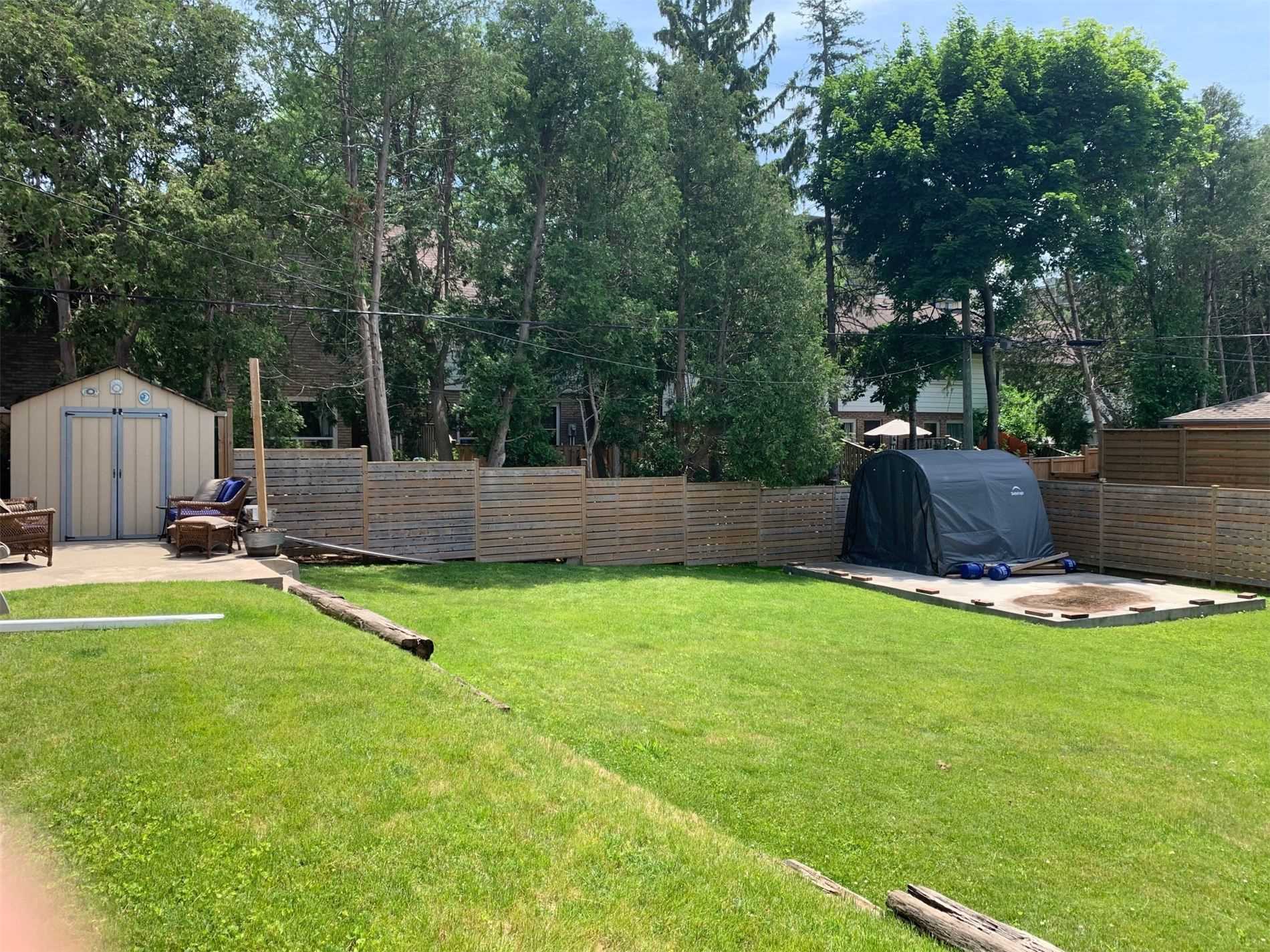 562 Arlington Blvd