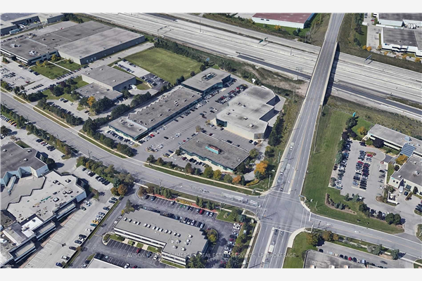 405 Britannia Rd E, Mississauga