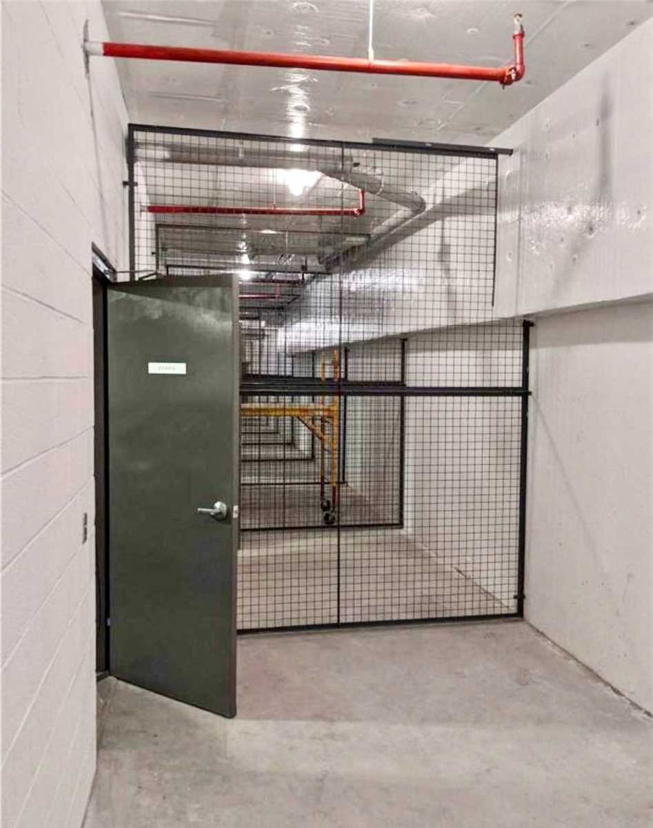 3078 Sixth Line, #322