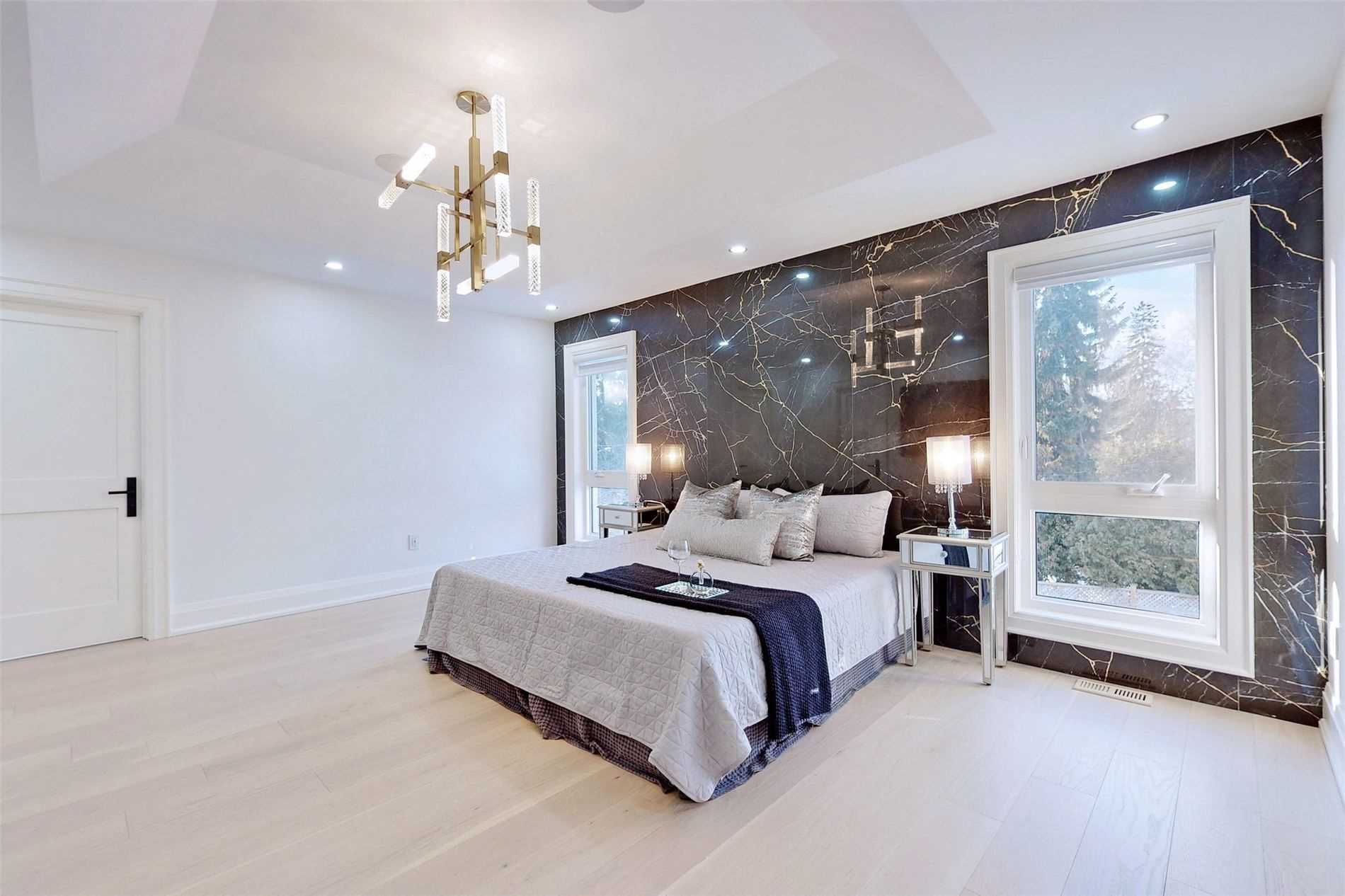 246 Edenbridge Dr