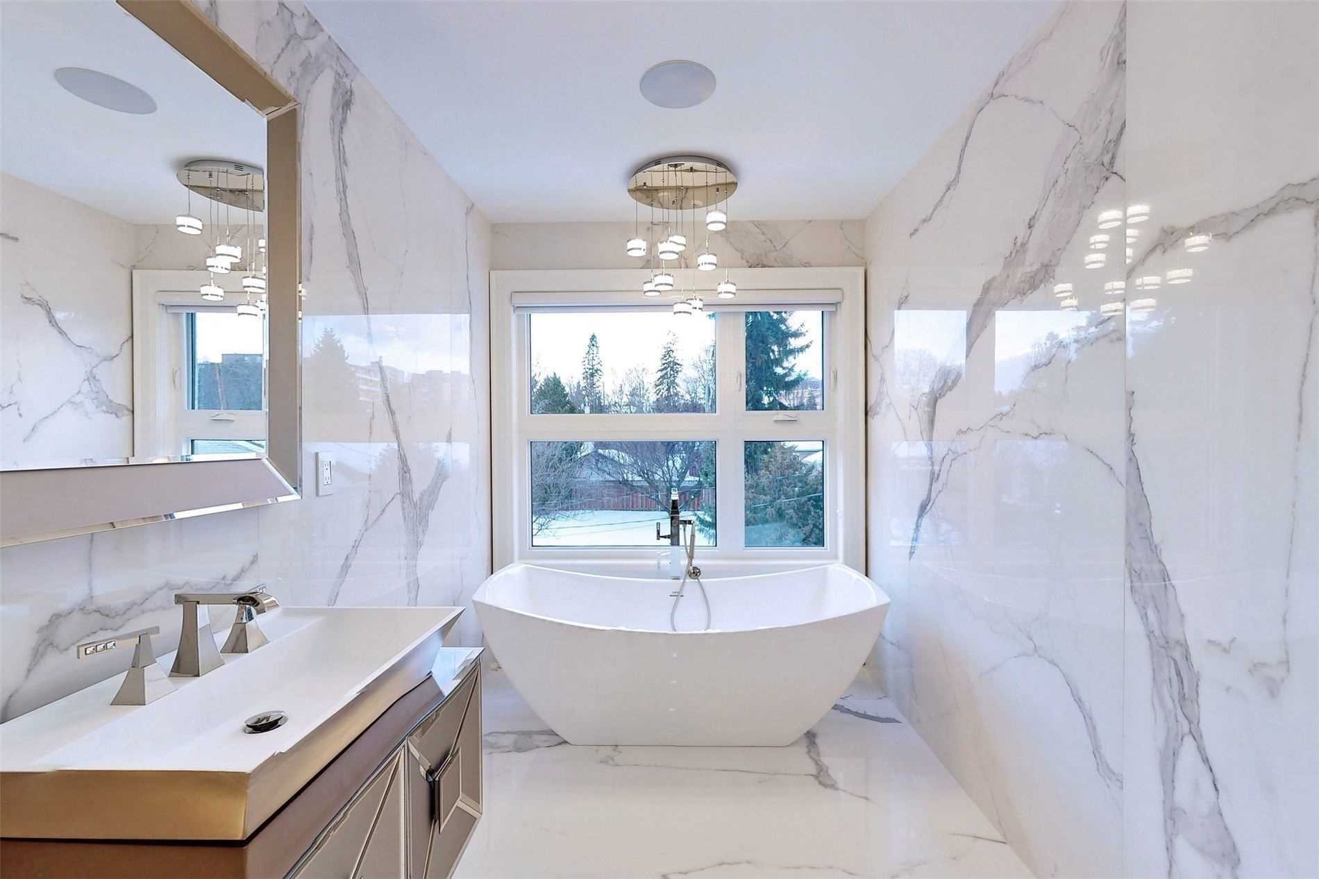 246 Edenbridge Dr