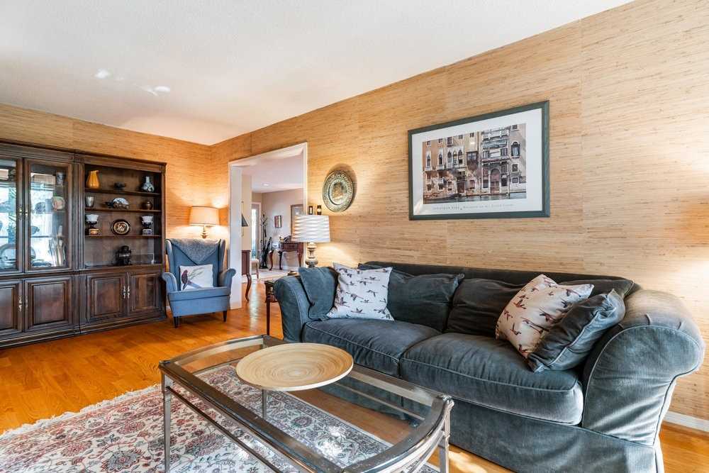 2128 Granby Dr