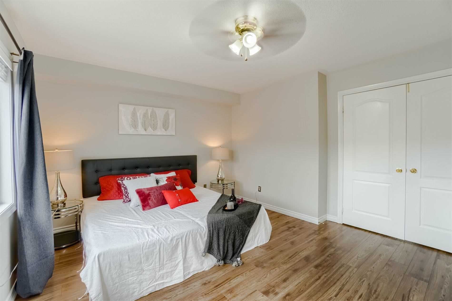 123 Swindale Dr