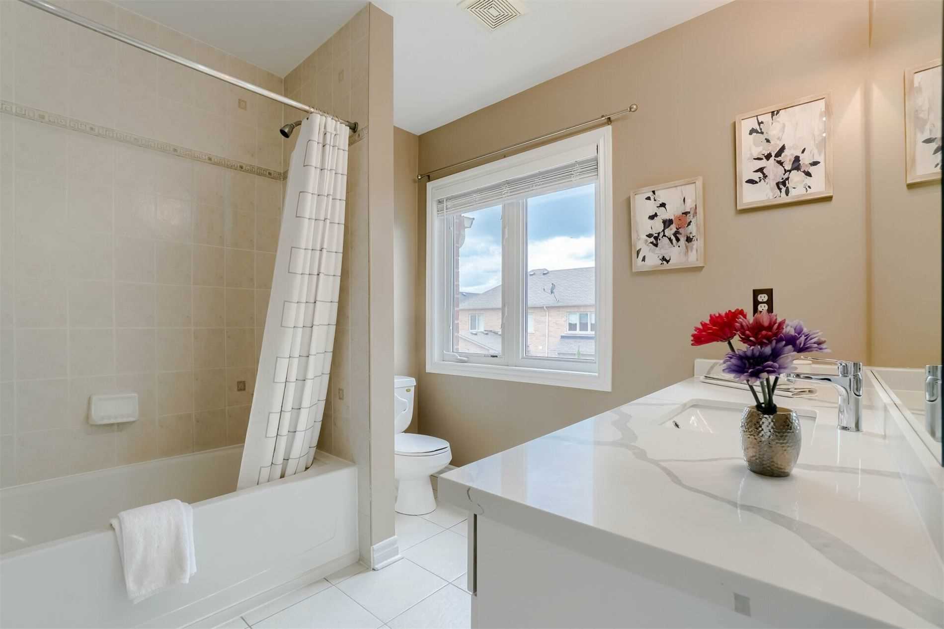 123 Swindale Dr