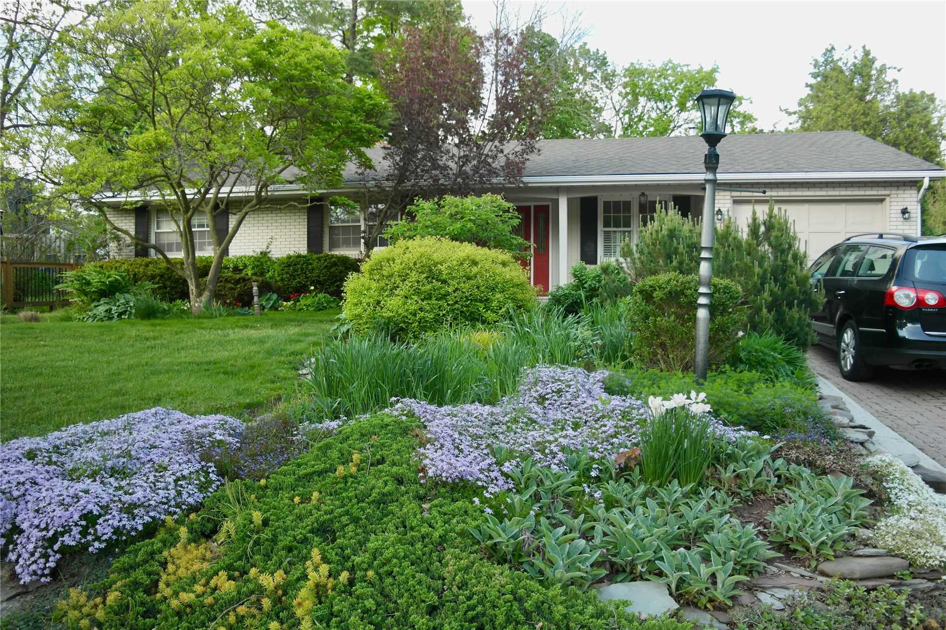 253 Appleby Line