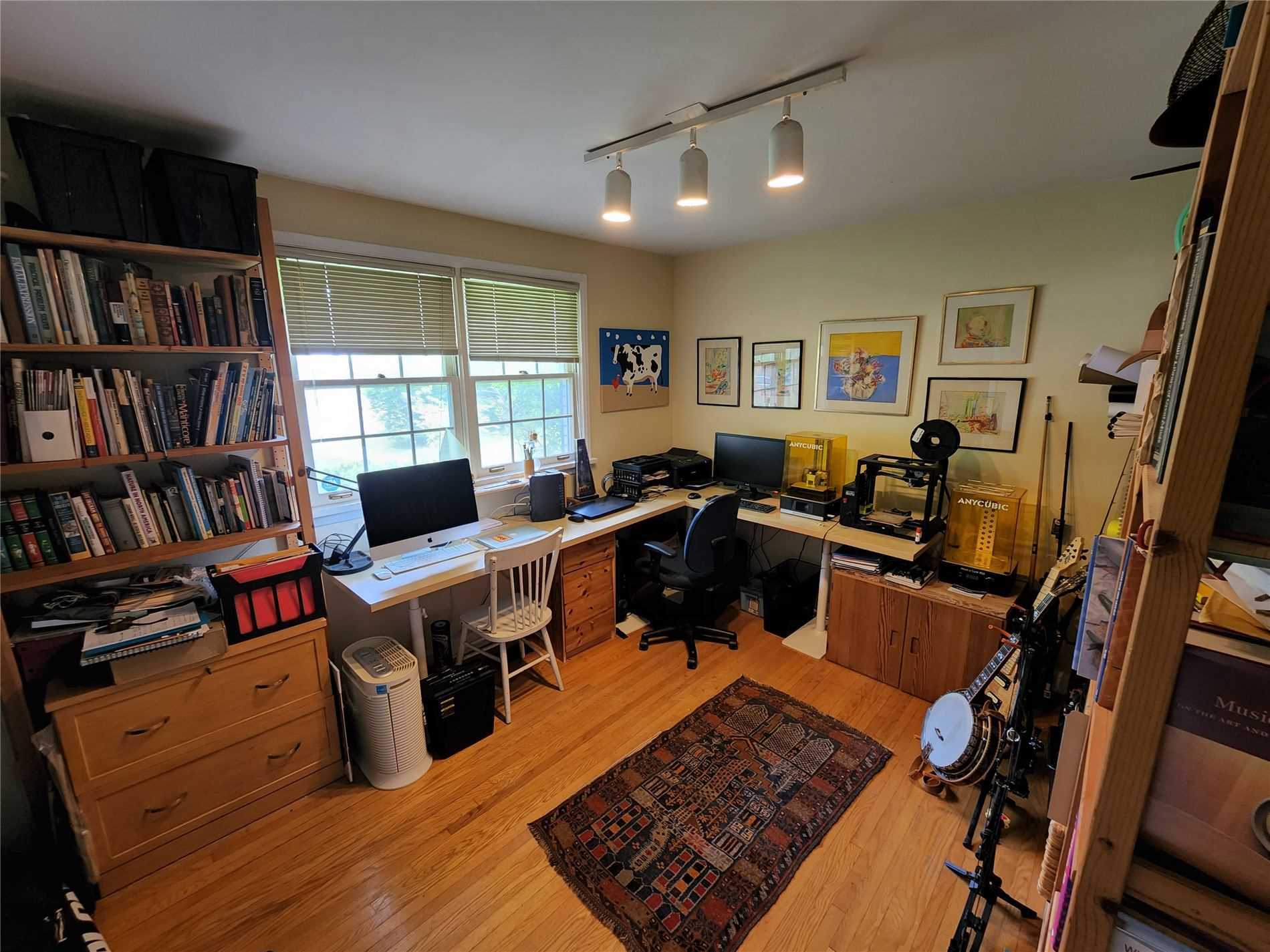 253 Appleby Line