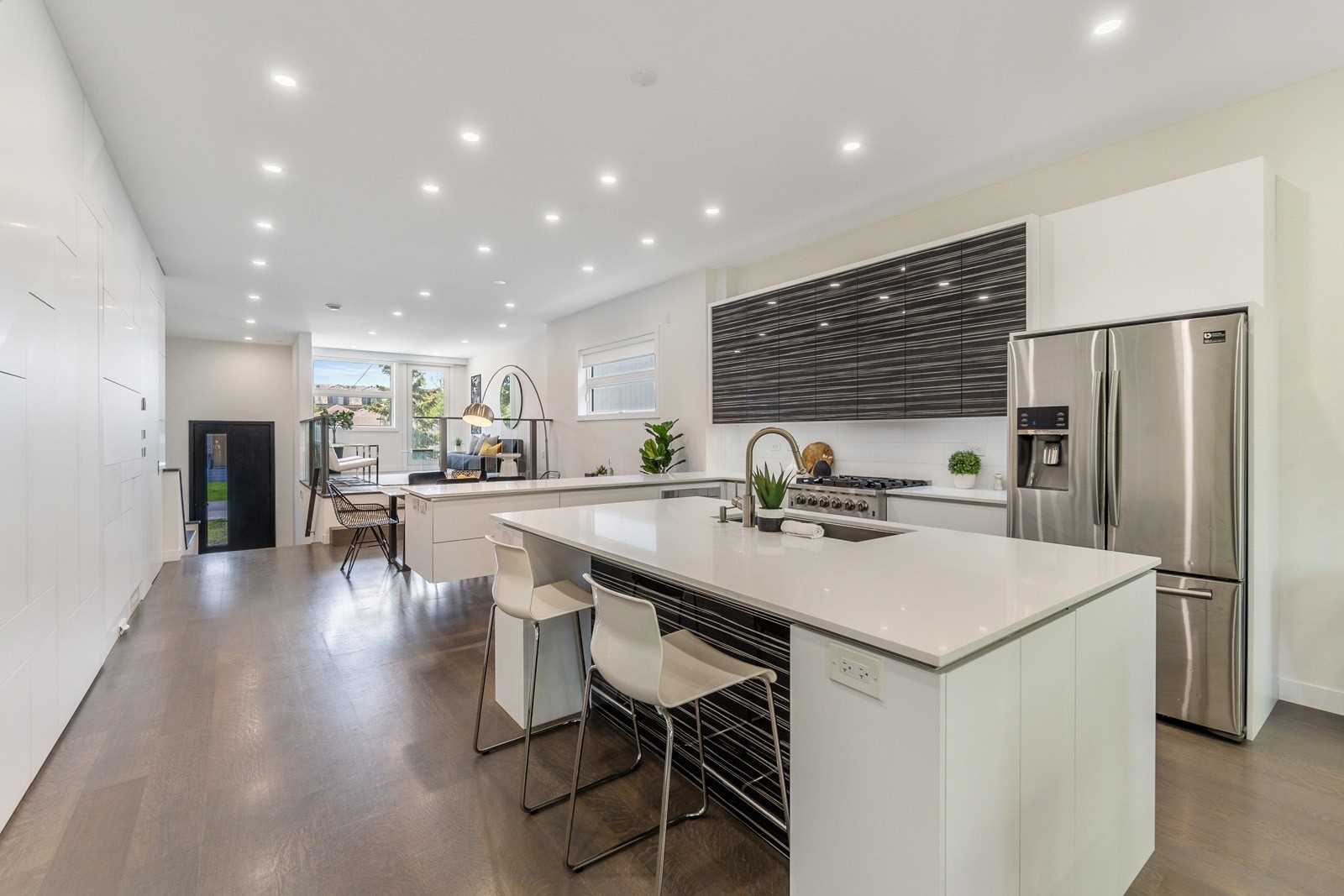 10B Chauncey Ave, Toronto