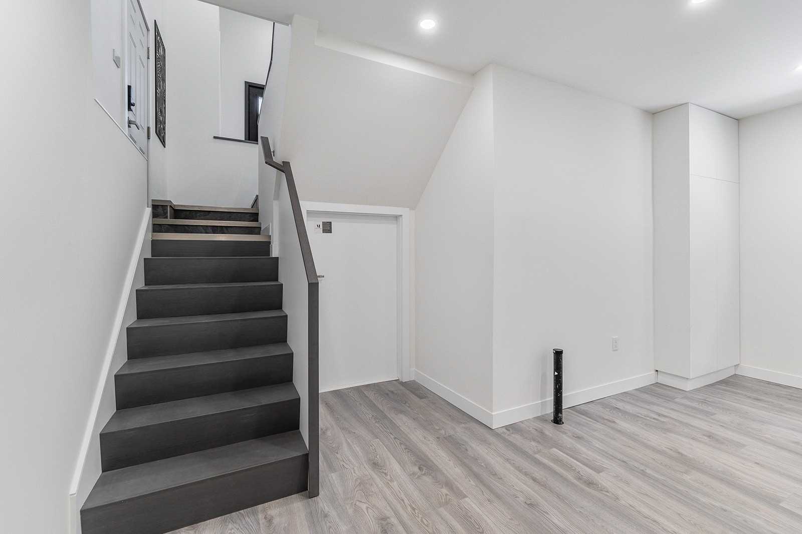 10B Chauncey Ave, Toronto