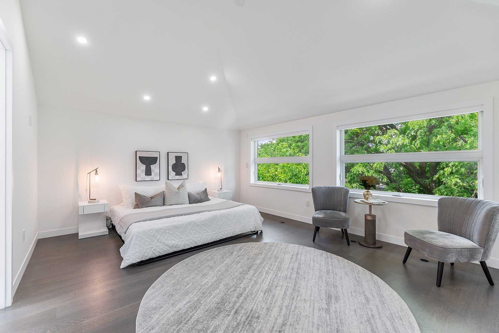10B Chauncey Ave, Toronto