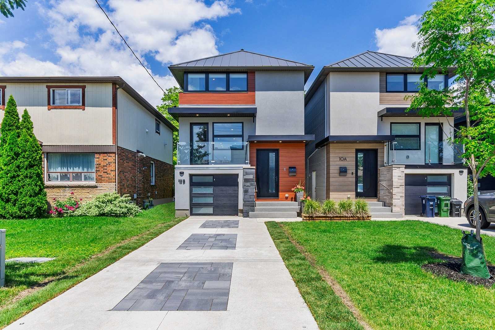 10B Chauncey Ave, Toronto