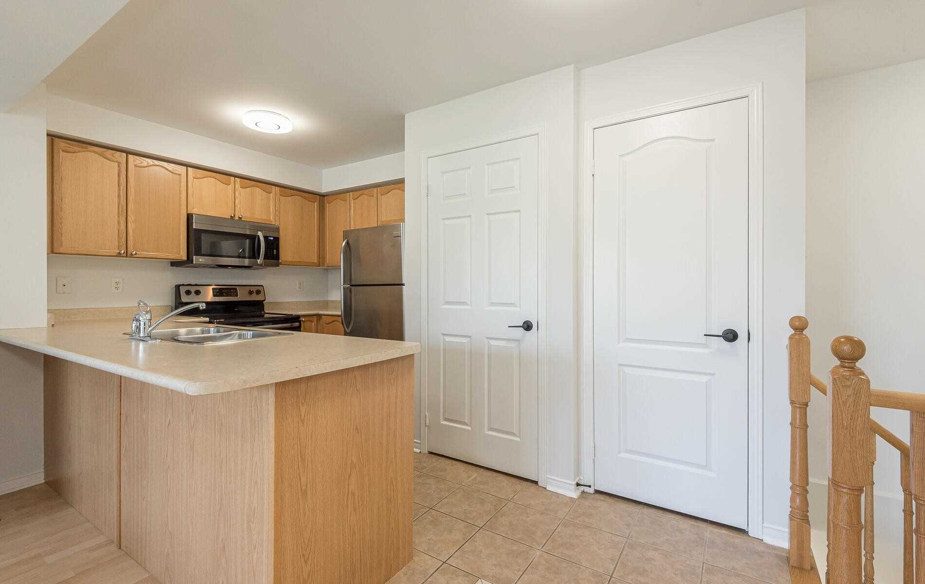 5050 Intrepid Dr, #46