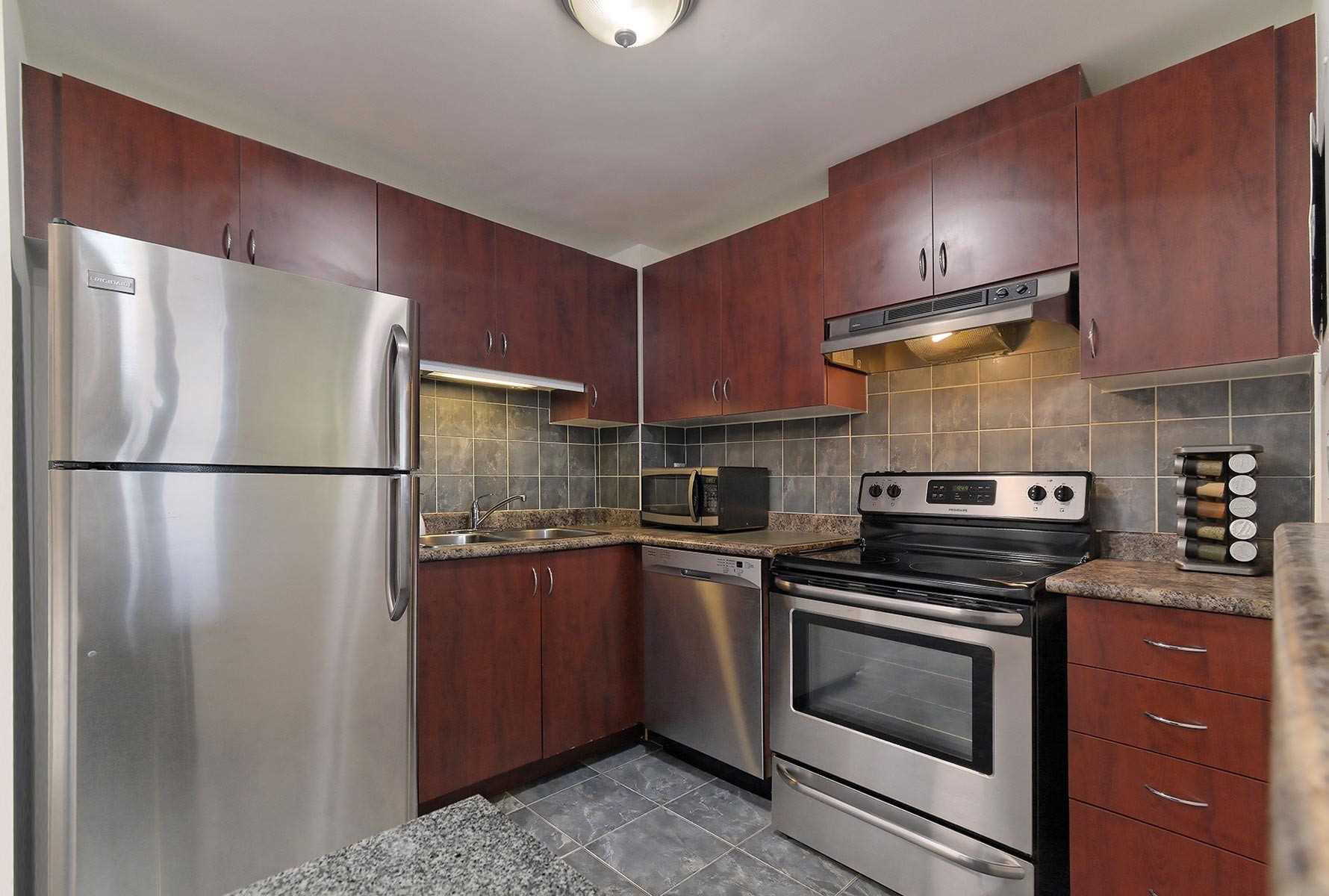 Listing W5657625 - Large Photo # 12