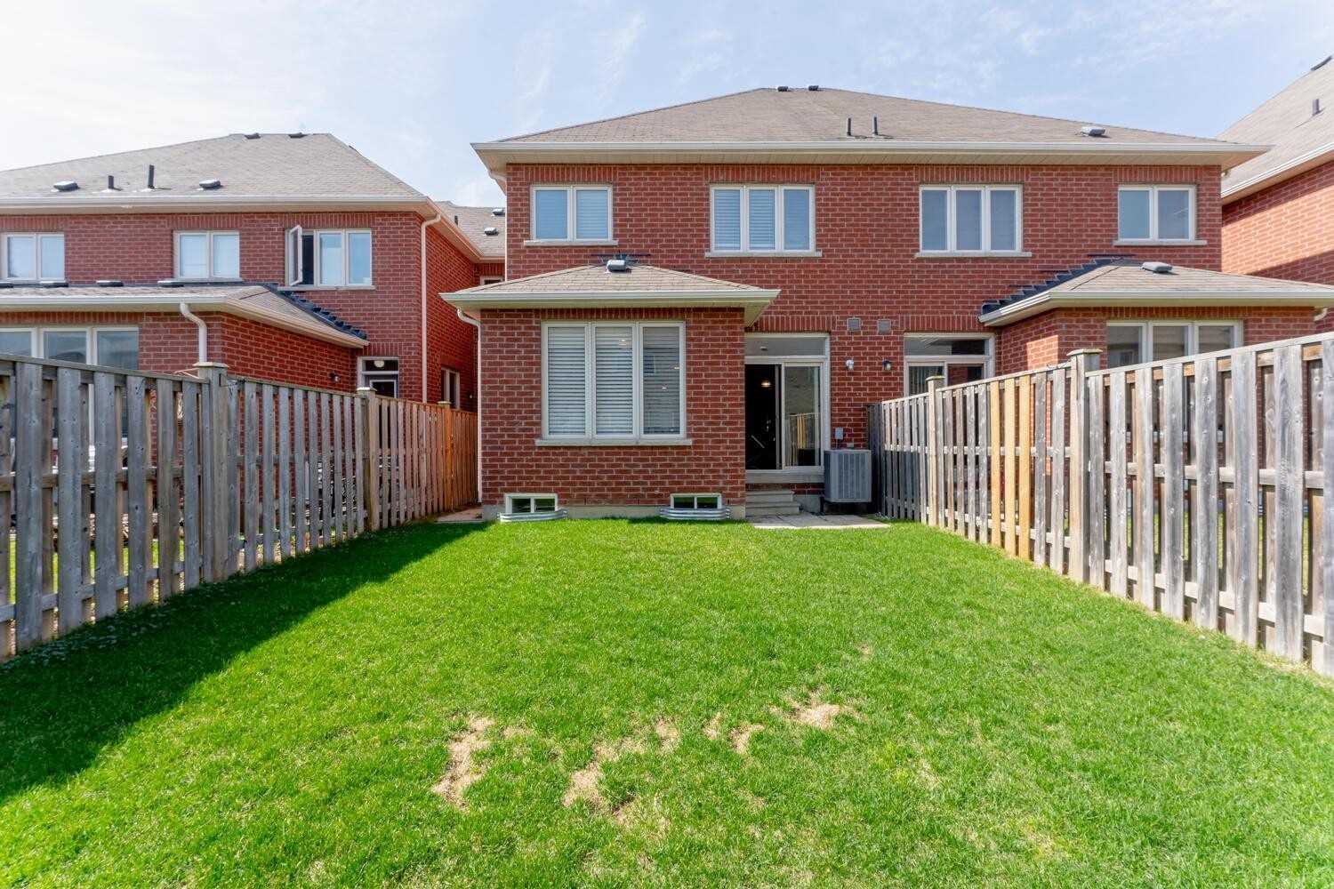 59 Totten Dr