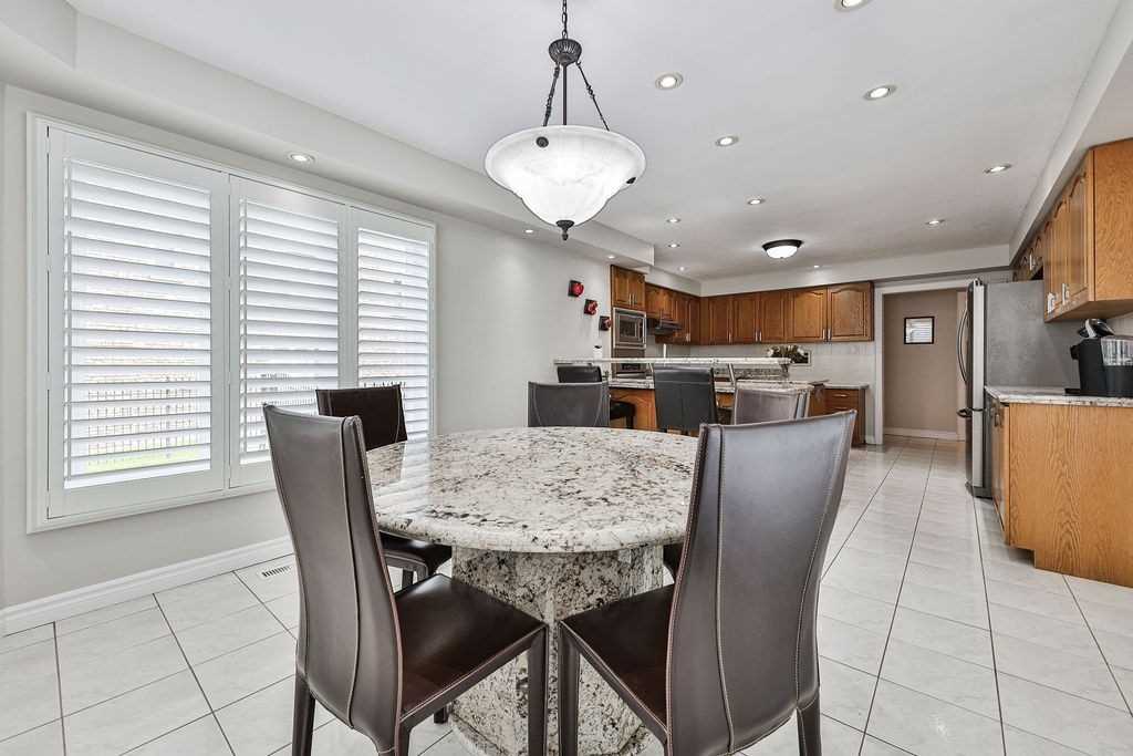 Listing W5663779 - Large Photo # 14