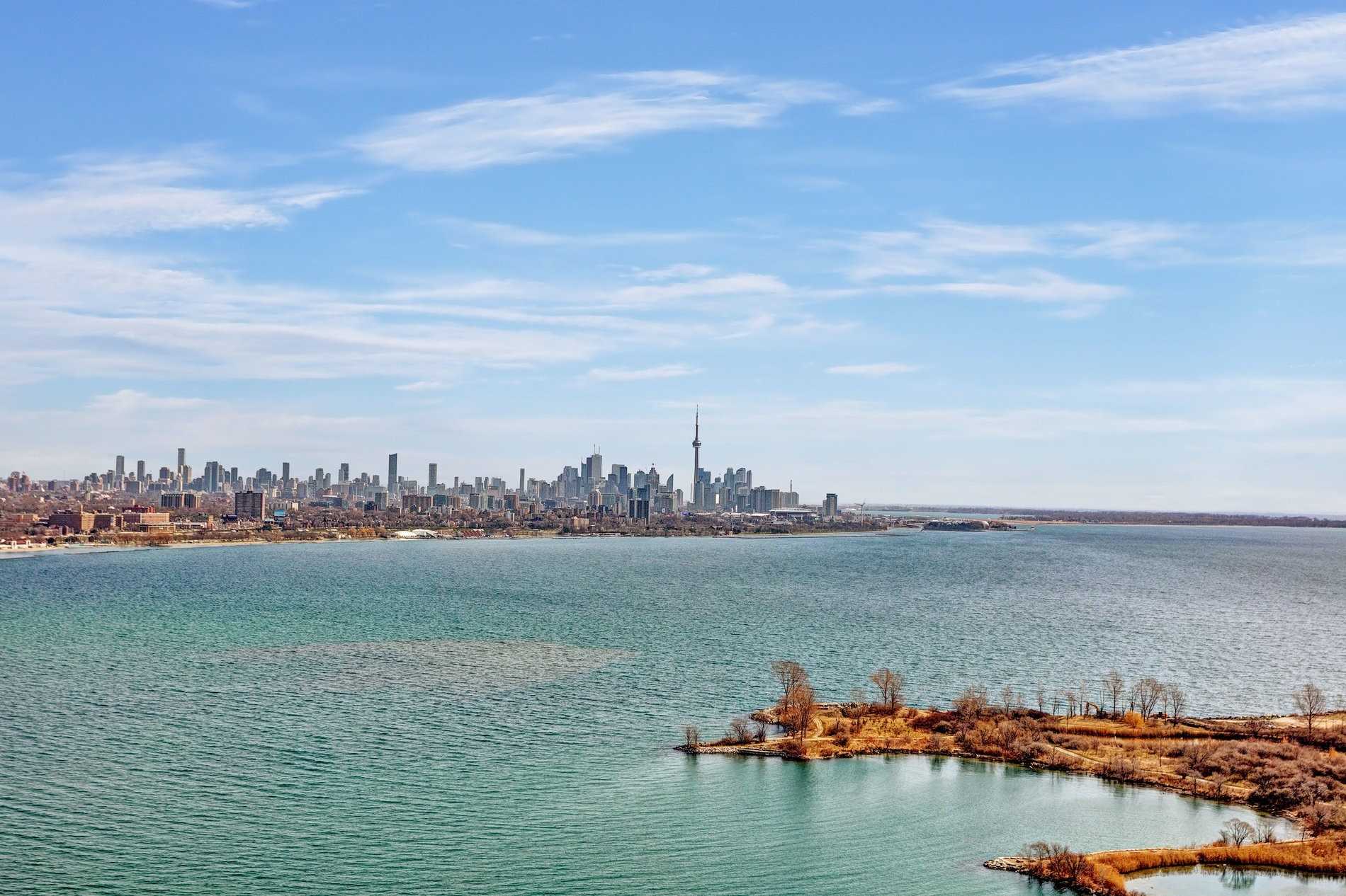 33 Shore Breeze Dr, #3010