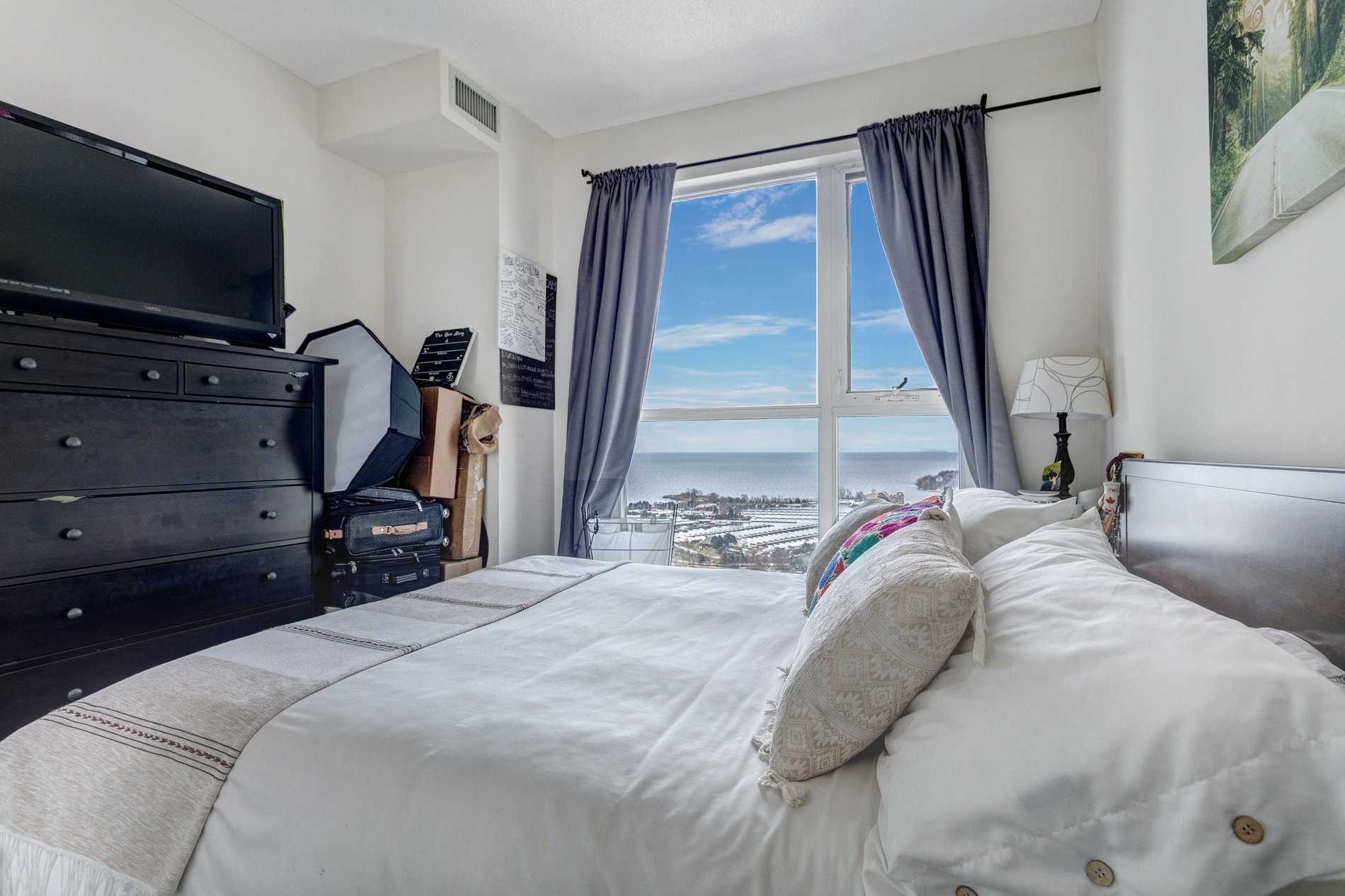 33 Shore Breeze Dr, #3010