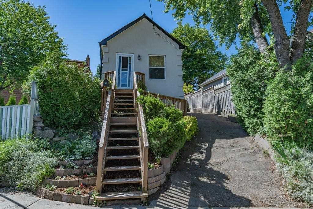 Listing W5664195 - Large Photo # 1