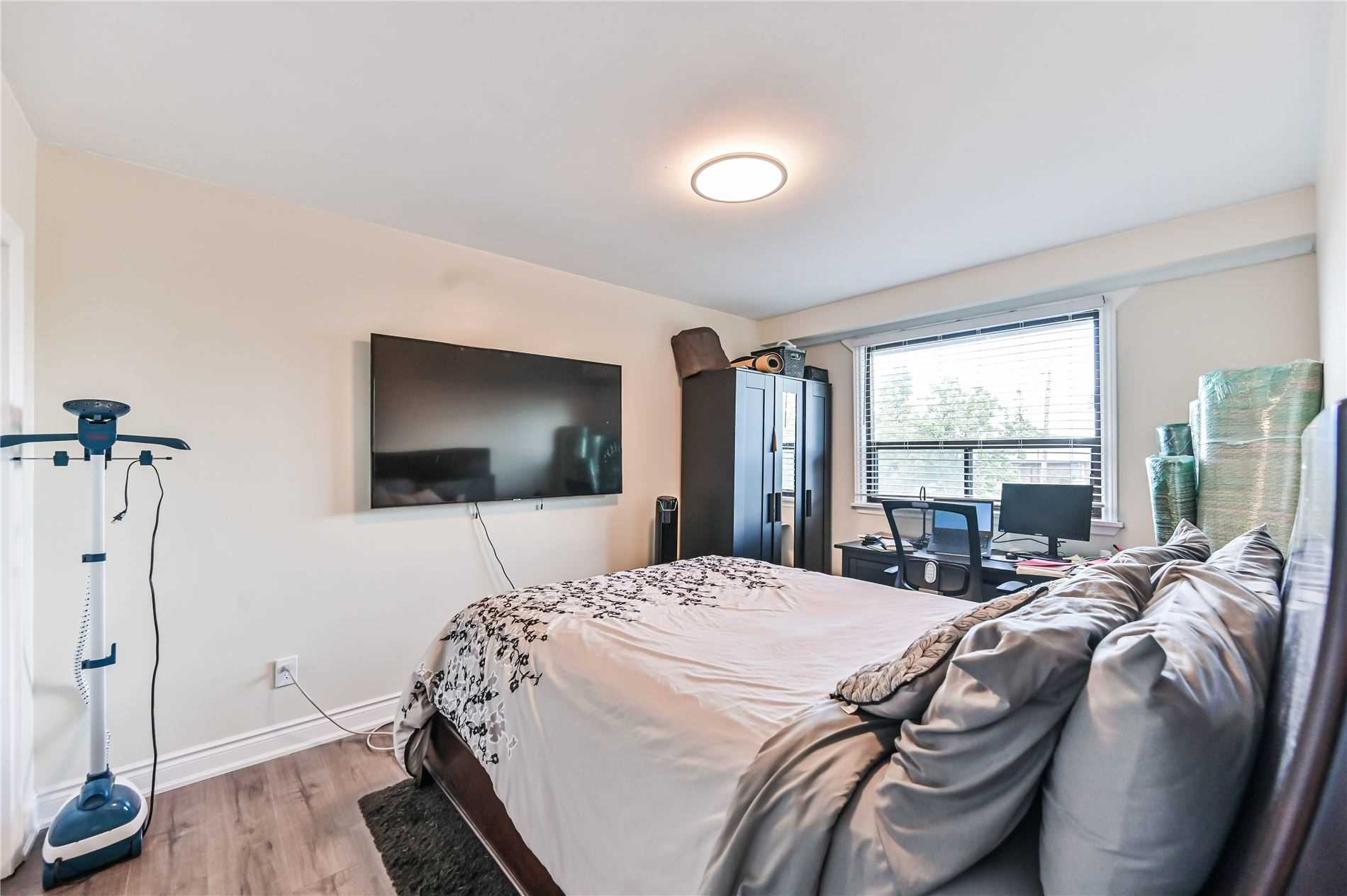 18 Brancaster Crt