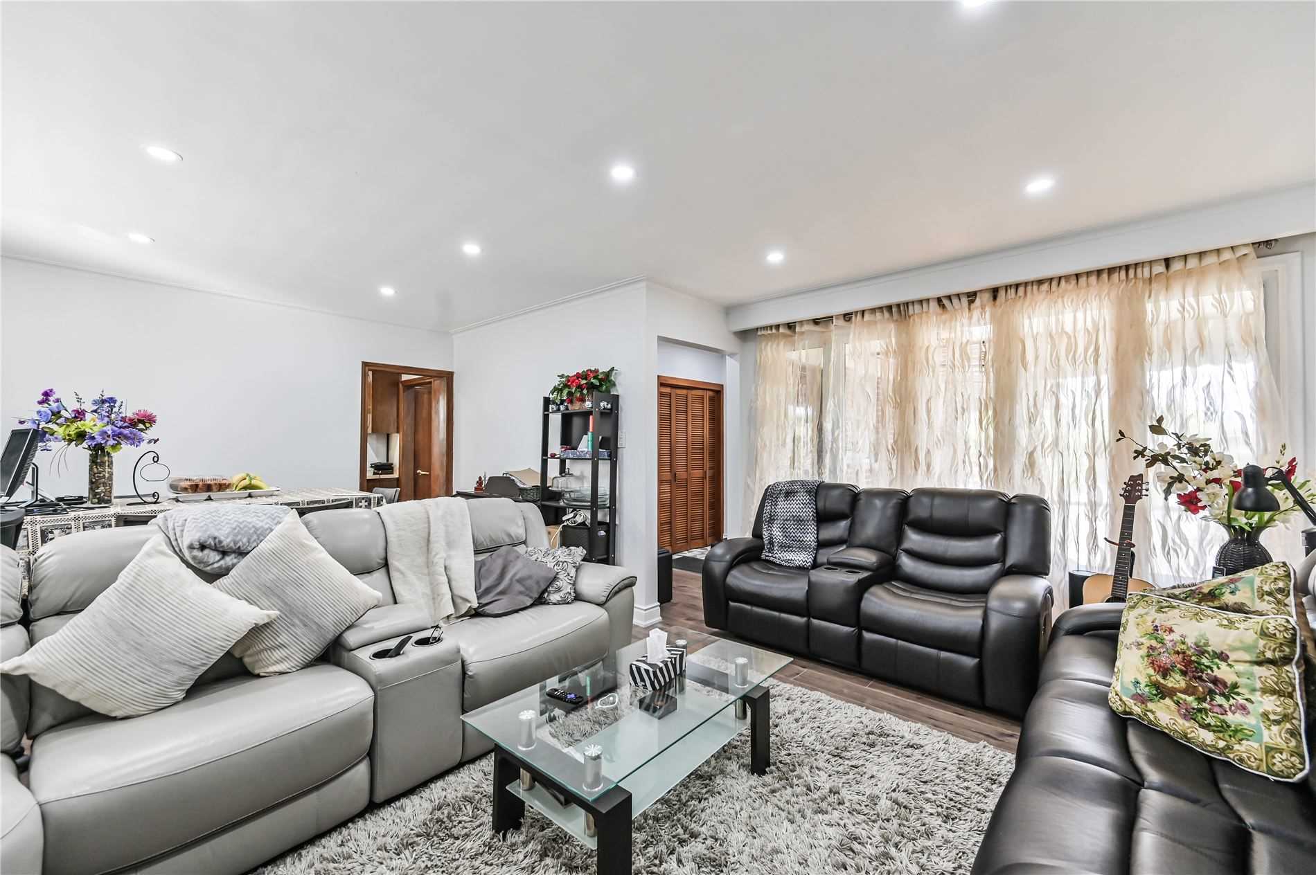 18 Brancaster Crt