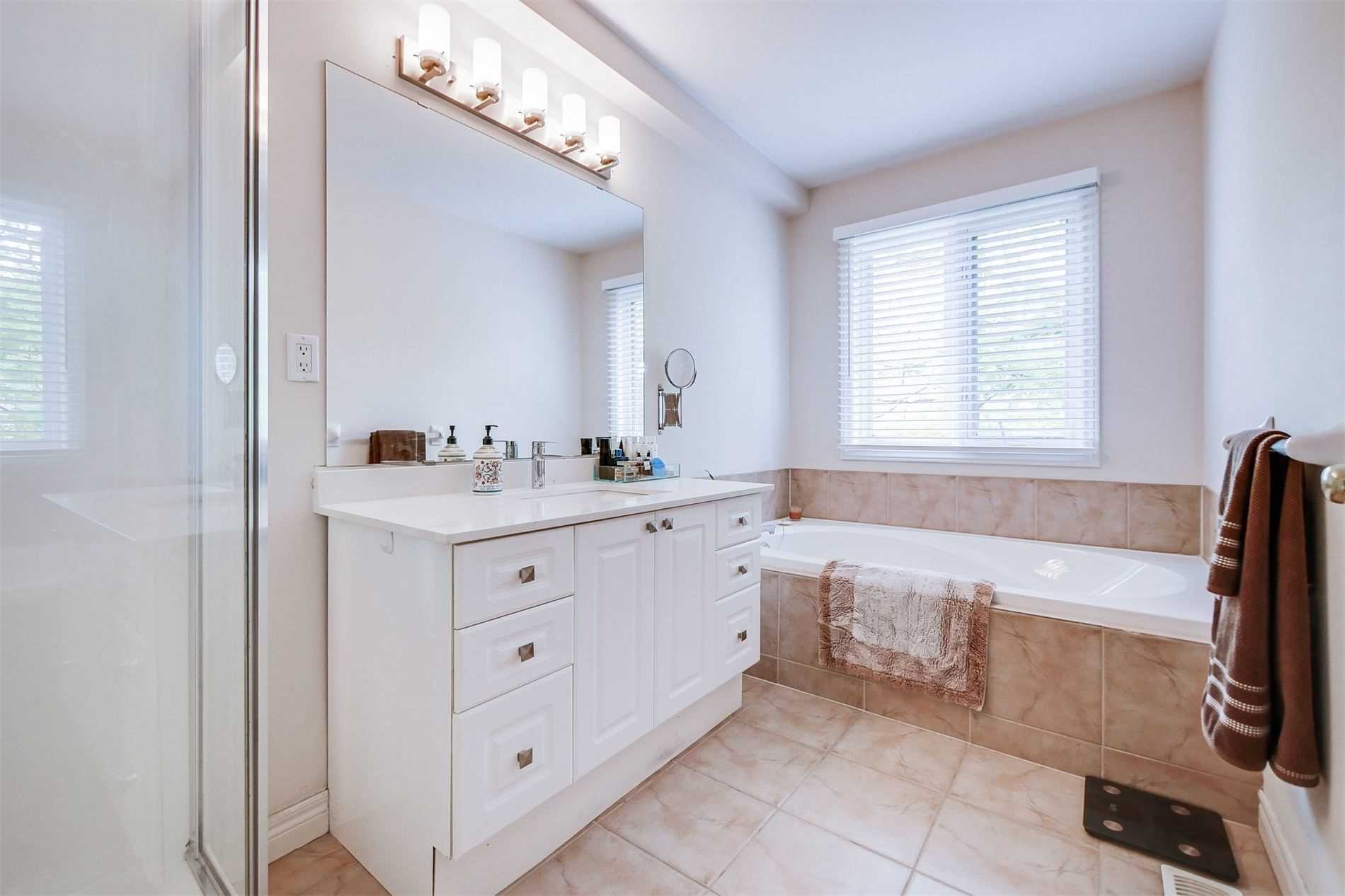 963 King Rd, #16