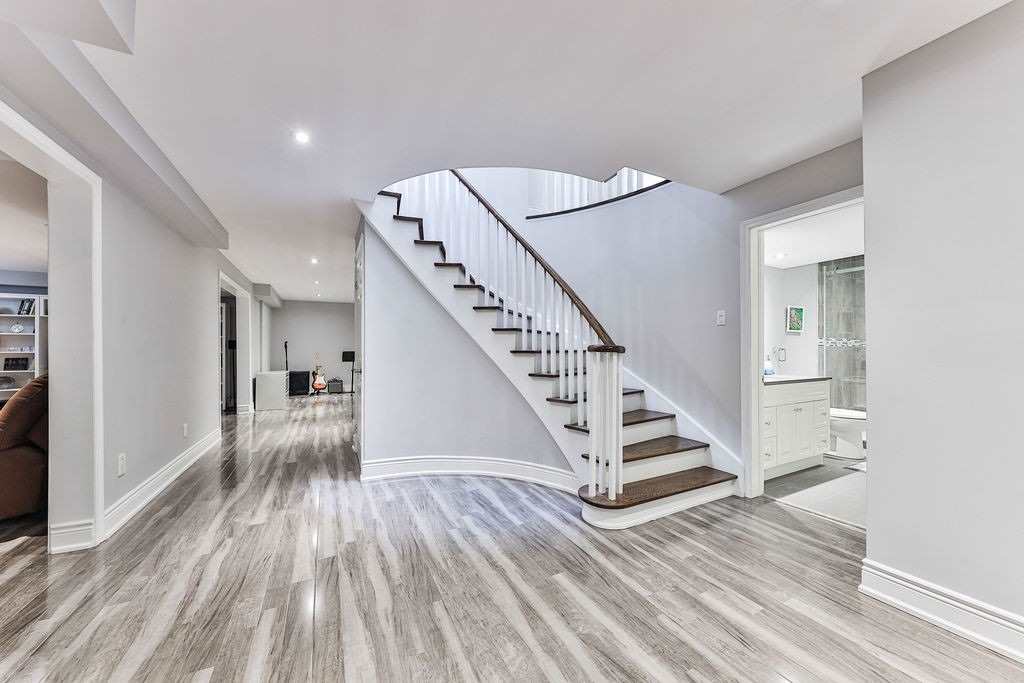 Listing W5669938 - Large Photo # 23