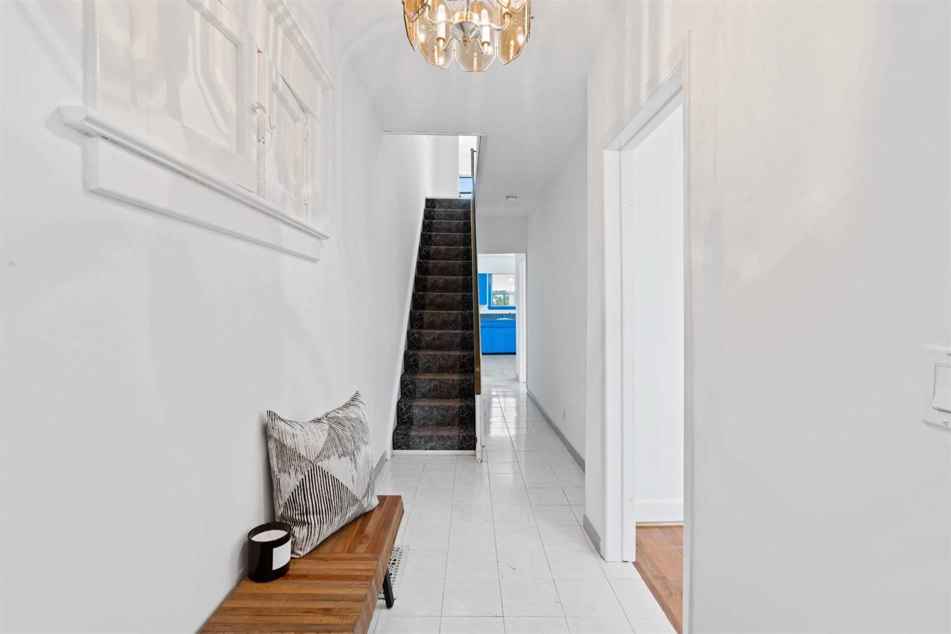 Listing W5672130 - Large Photo # 13