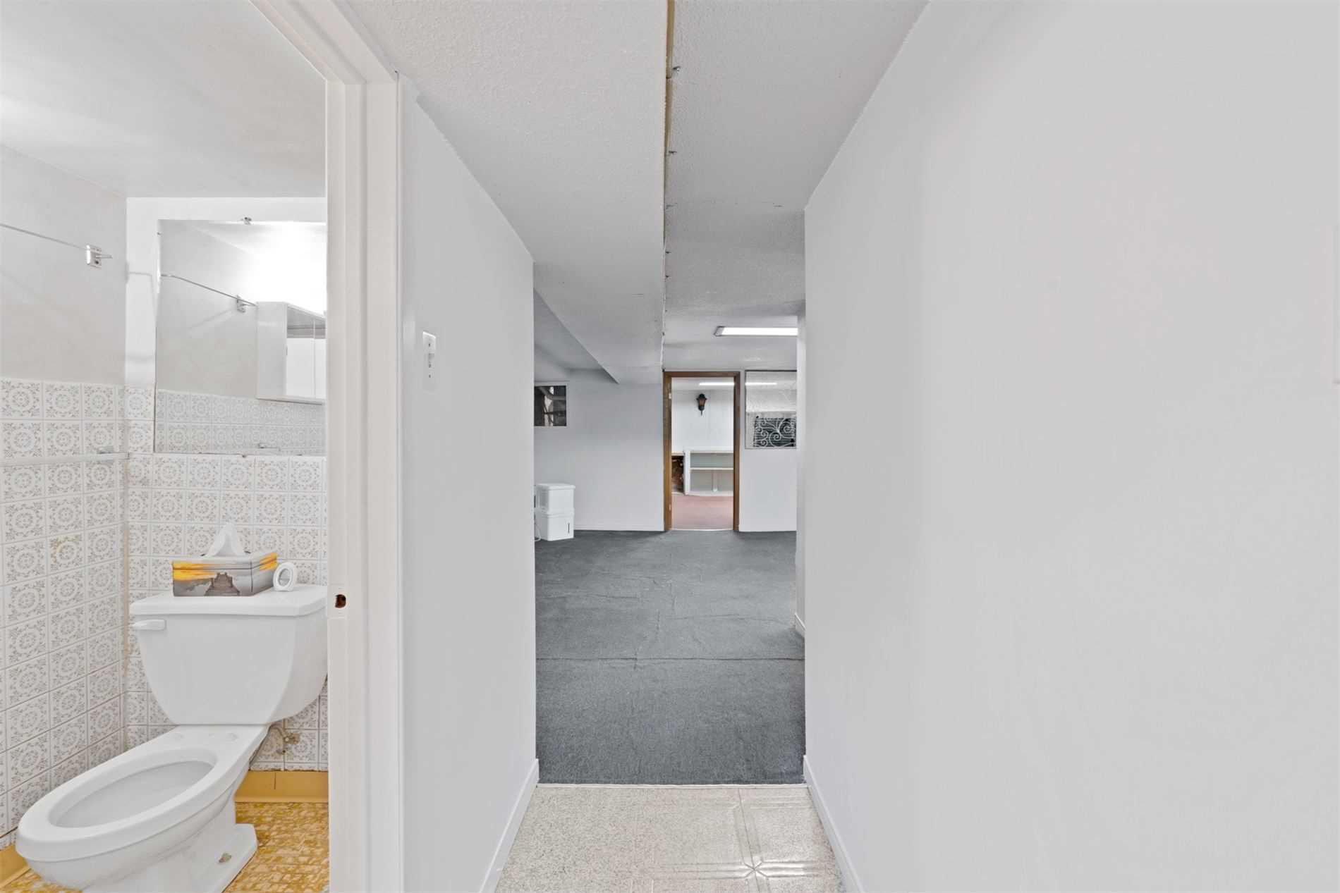 Listing W5672130 - Large Photo # 25
