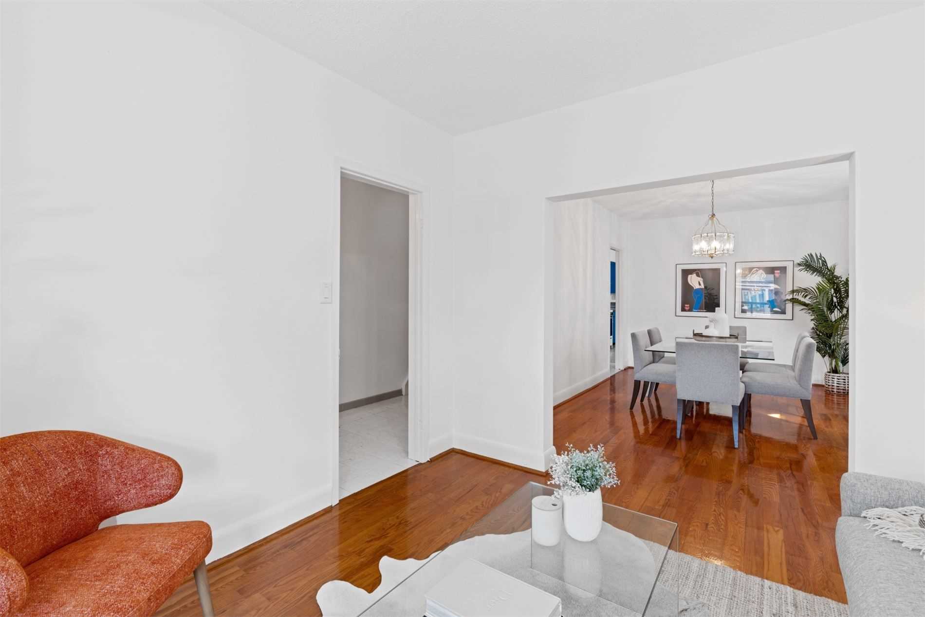 Listing W5672130 - Large Photo # 6