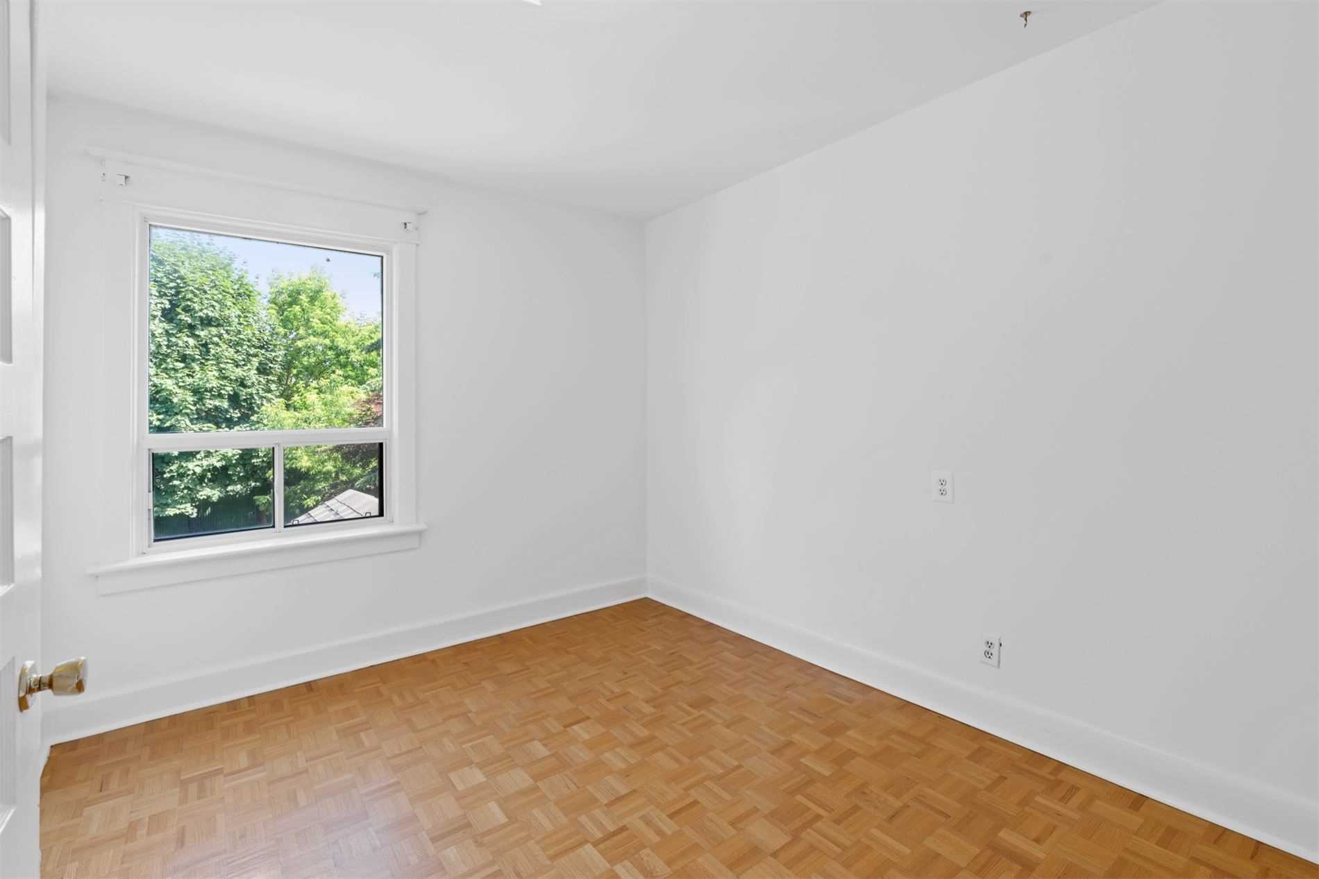 Listing W5672130 - Large Photo # 21