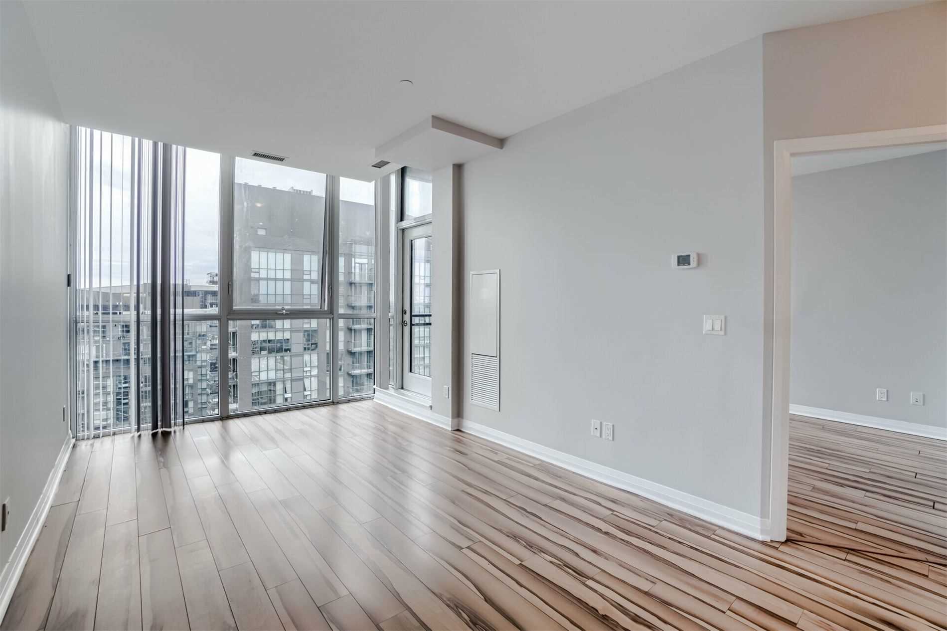 75 Eglinton Ave, #2506