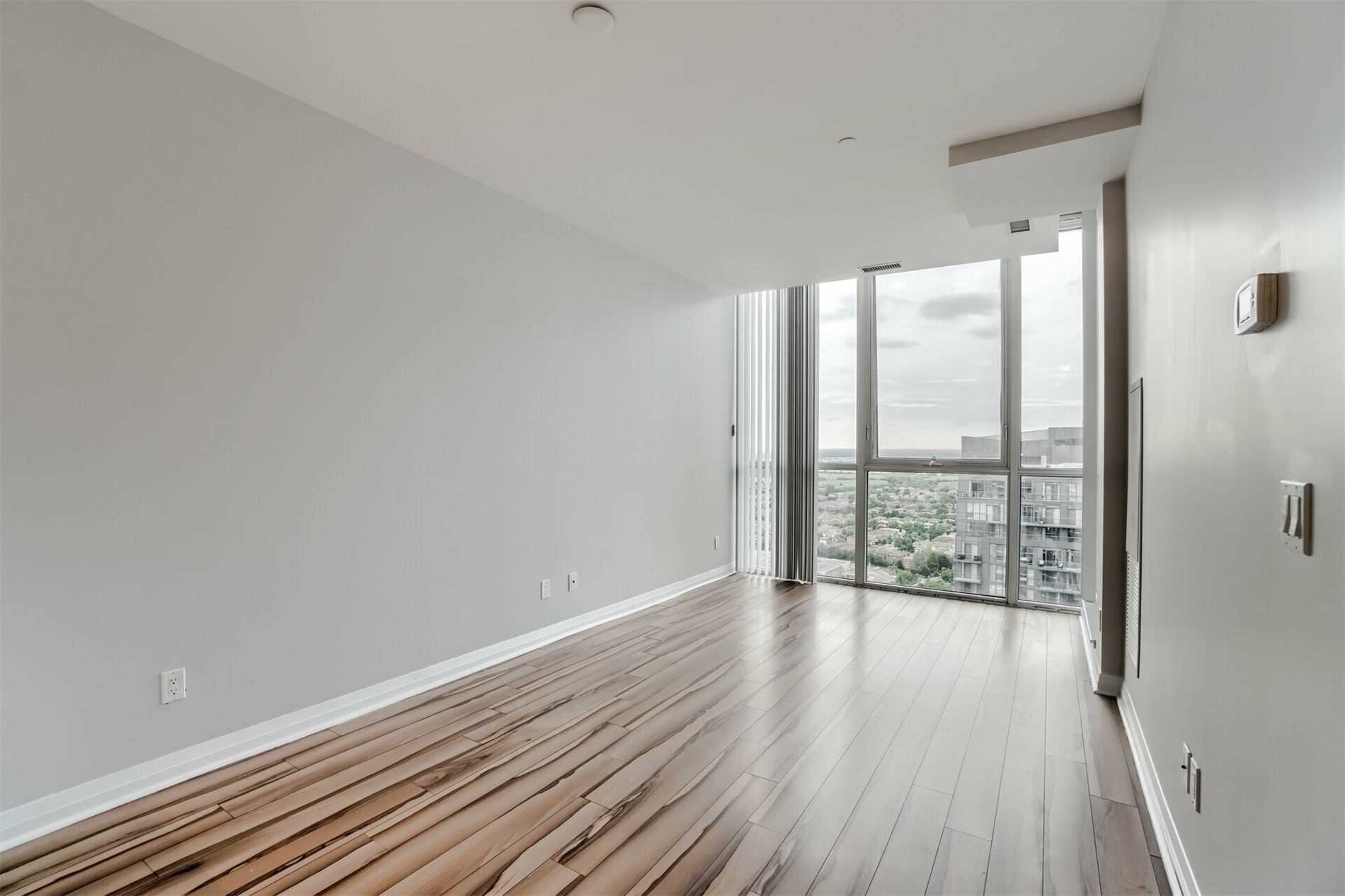 75 Eglinton Ave, #2506