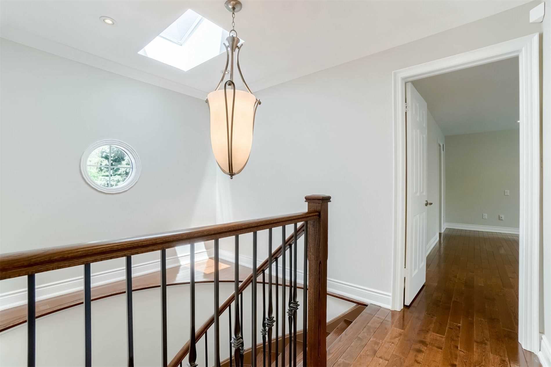 3336 Sawmill Valley Dr