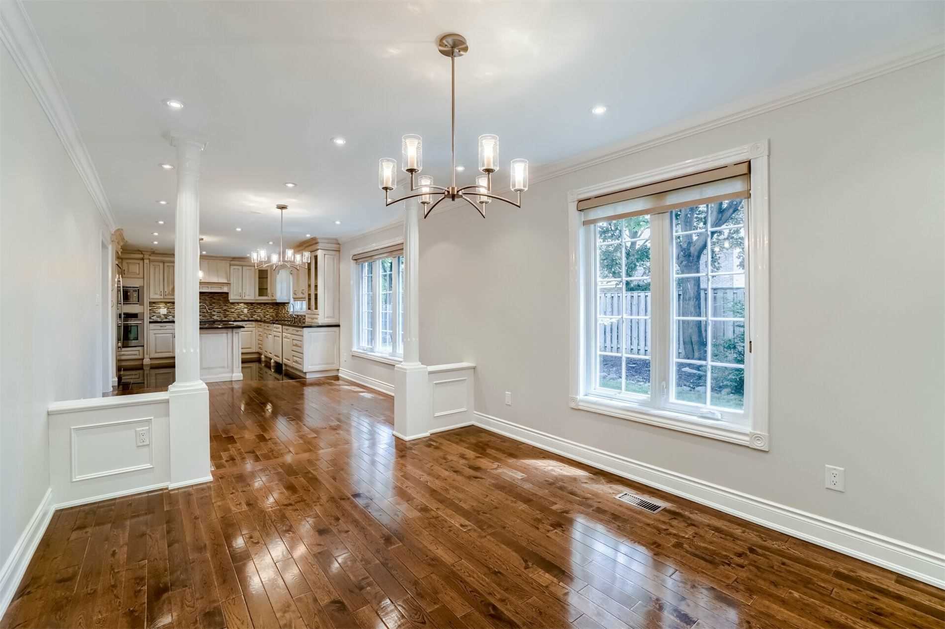 3336 Sawmill Valley Dr