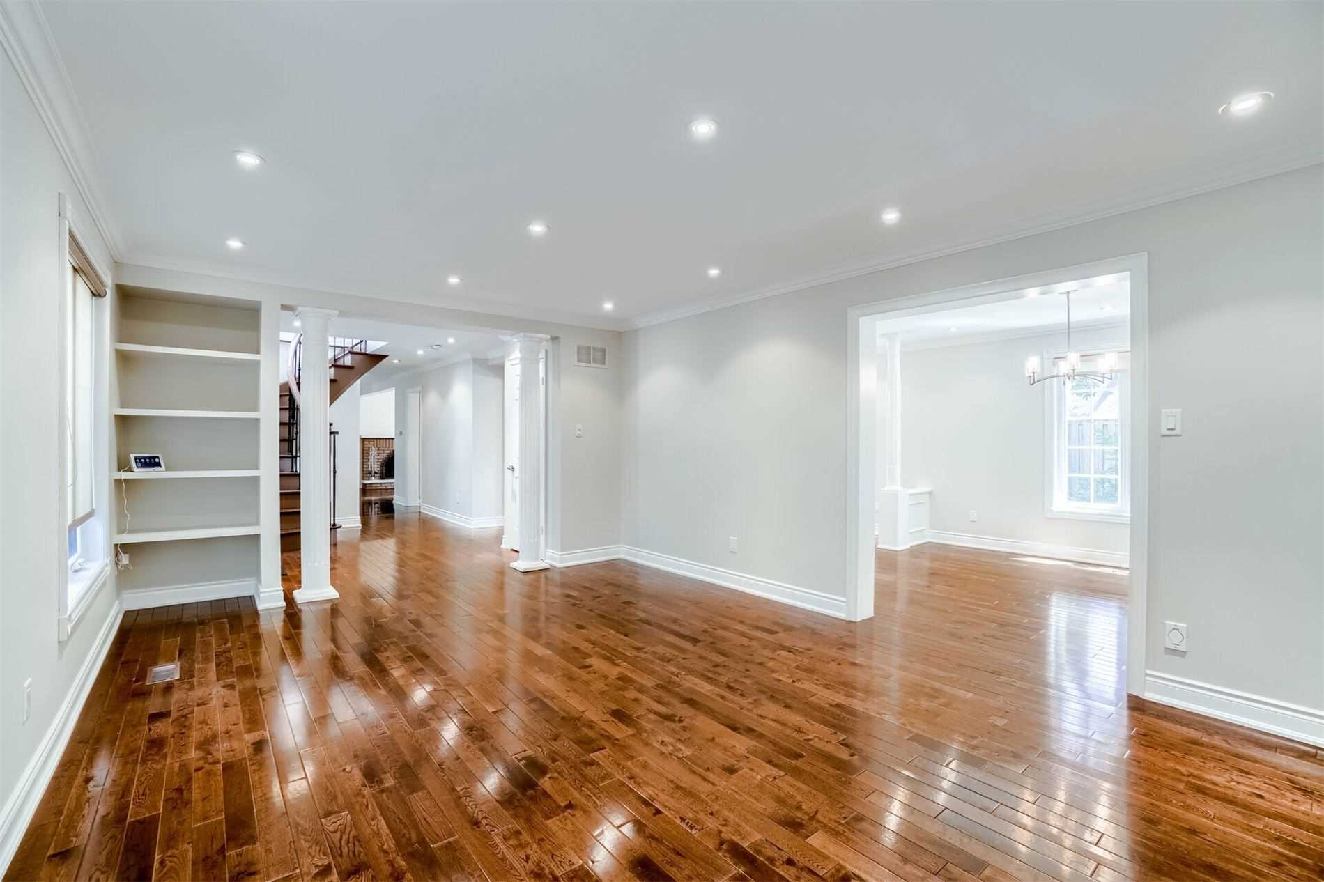 3336 Sawmill Valley Dr