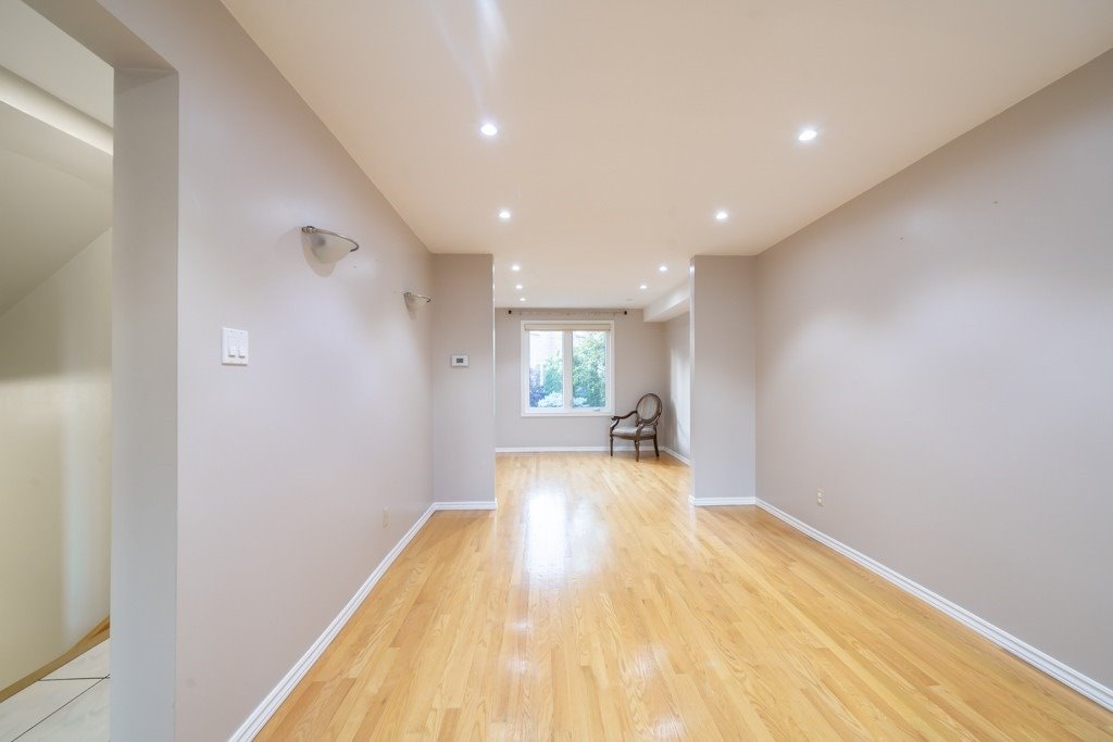 124 Macedonia Cres