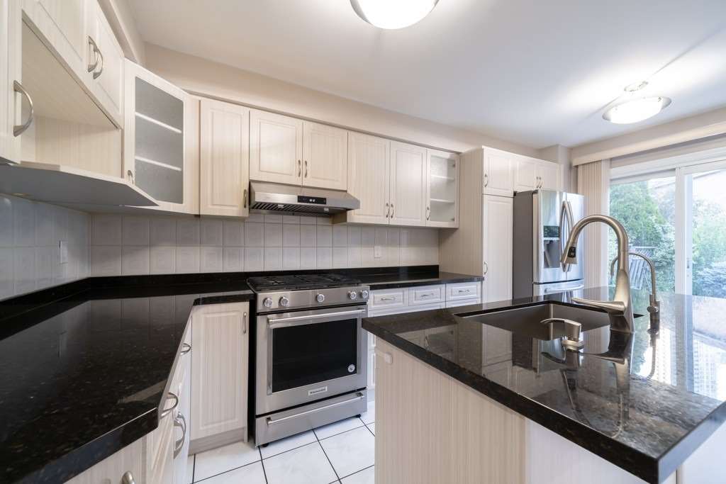 124 Macedonia Cres