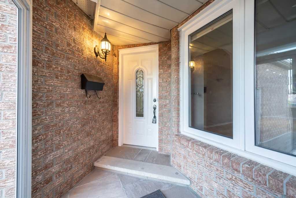 124 Macedonia Cres