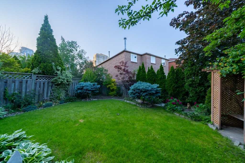124 Macedonia Cres