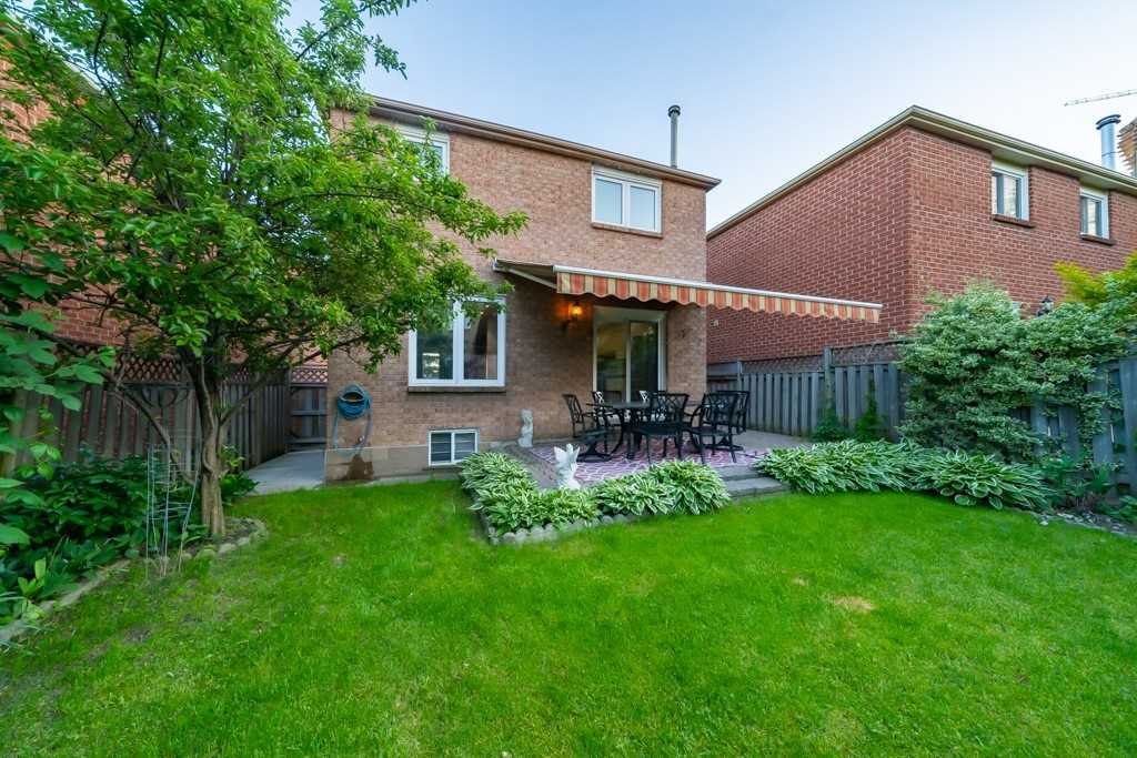 124 Macedonia Cres