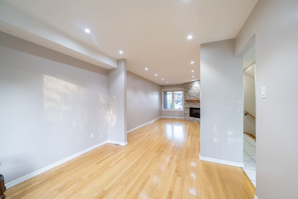 124 Macedonia Cres