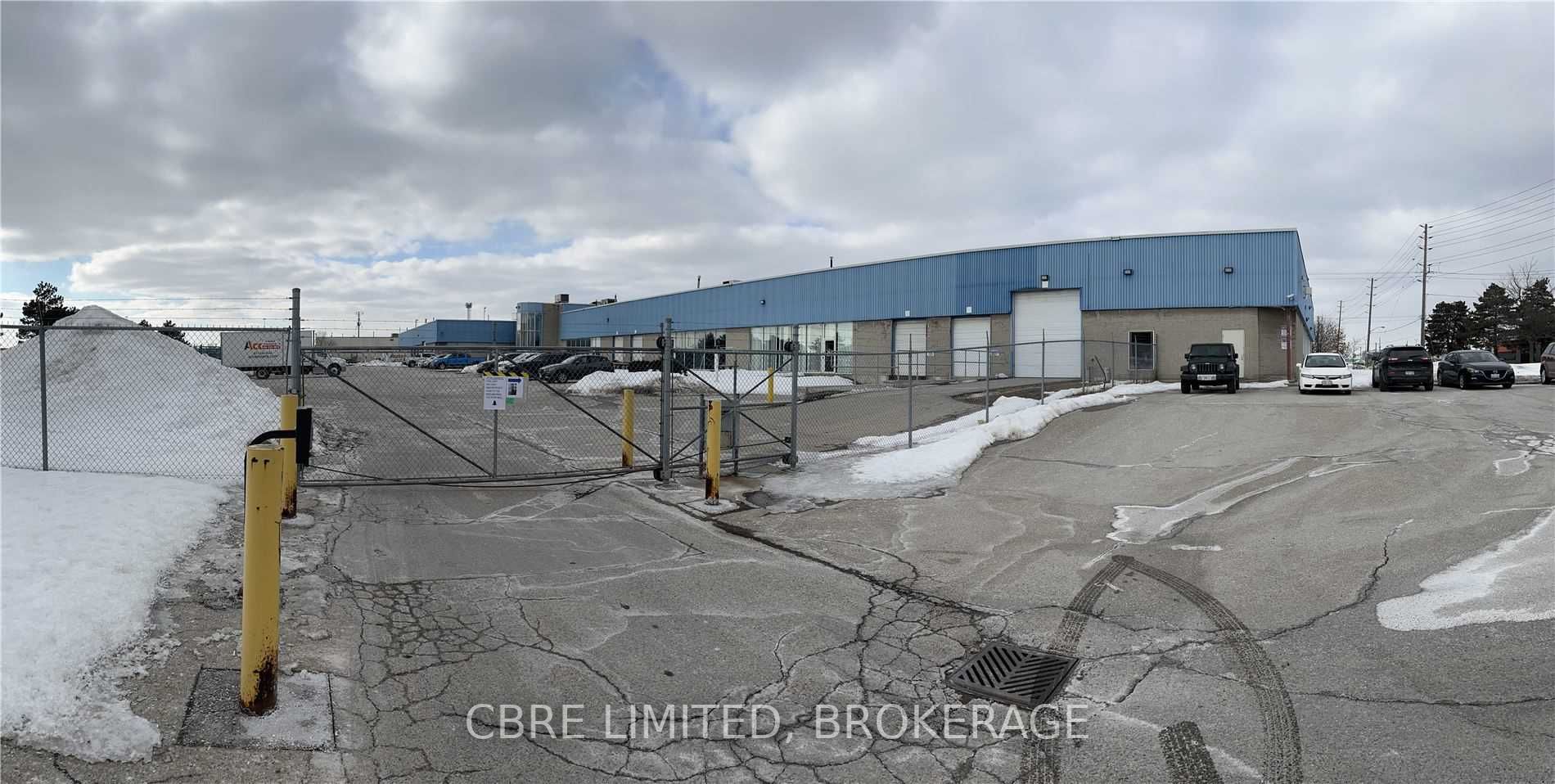 Listing W5675339 - Large Photo # 1